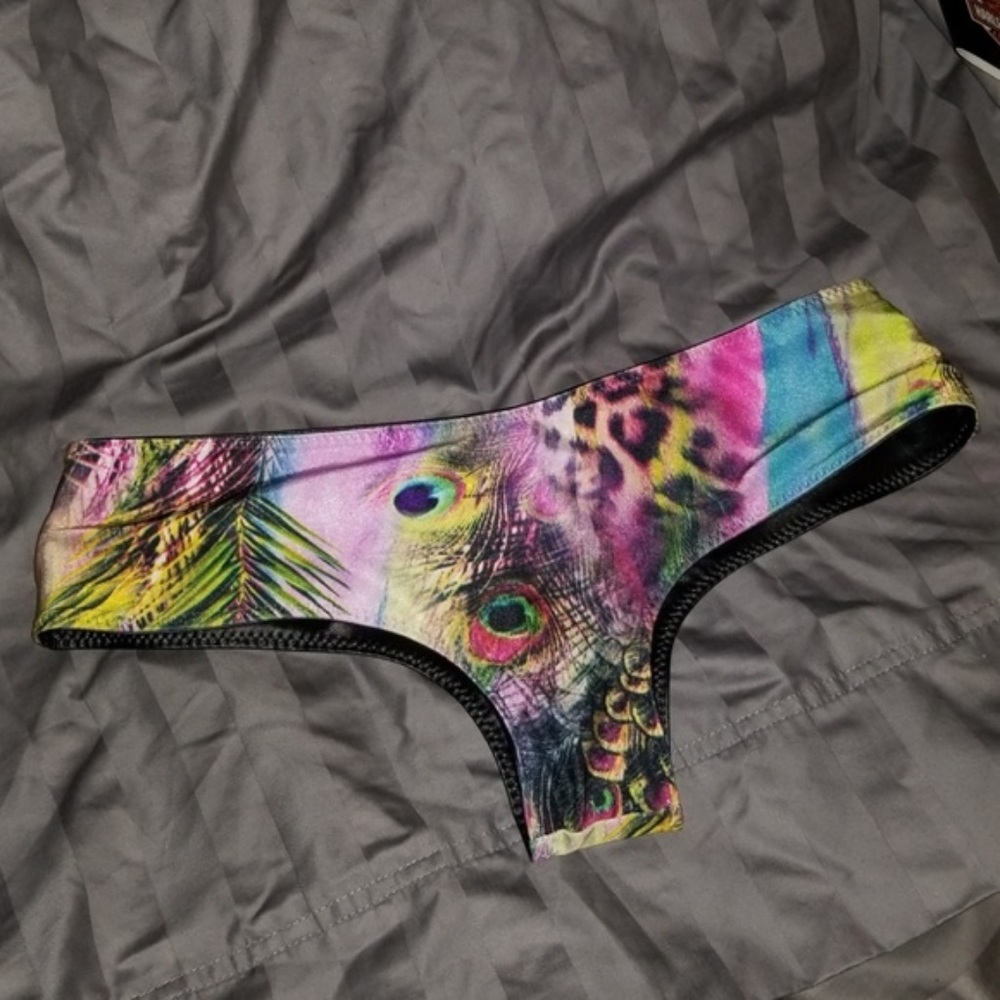 Savage Swim Bottoms - Medium